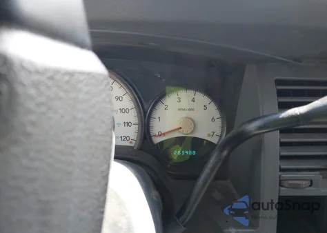 2007 Dodge Durango Sxt z USA, uszkodzony, nr VIN 1D8HD38NX7F538612